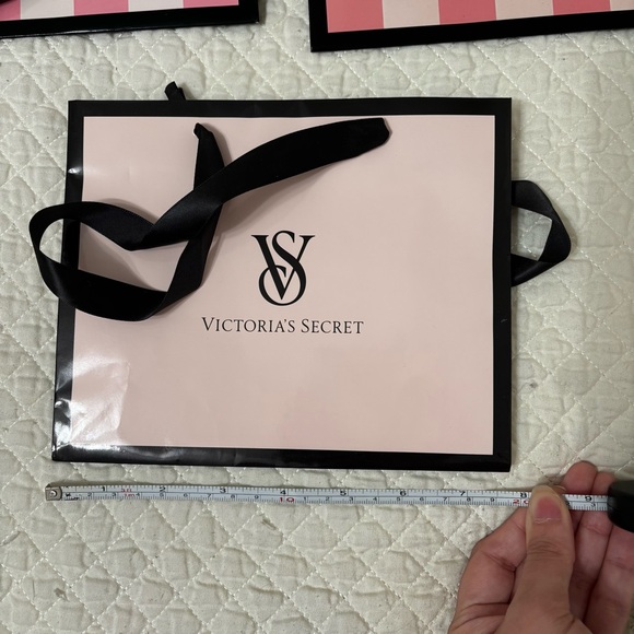 Three victoria’s secret mini gift bags - Picture 2 of 4